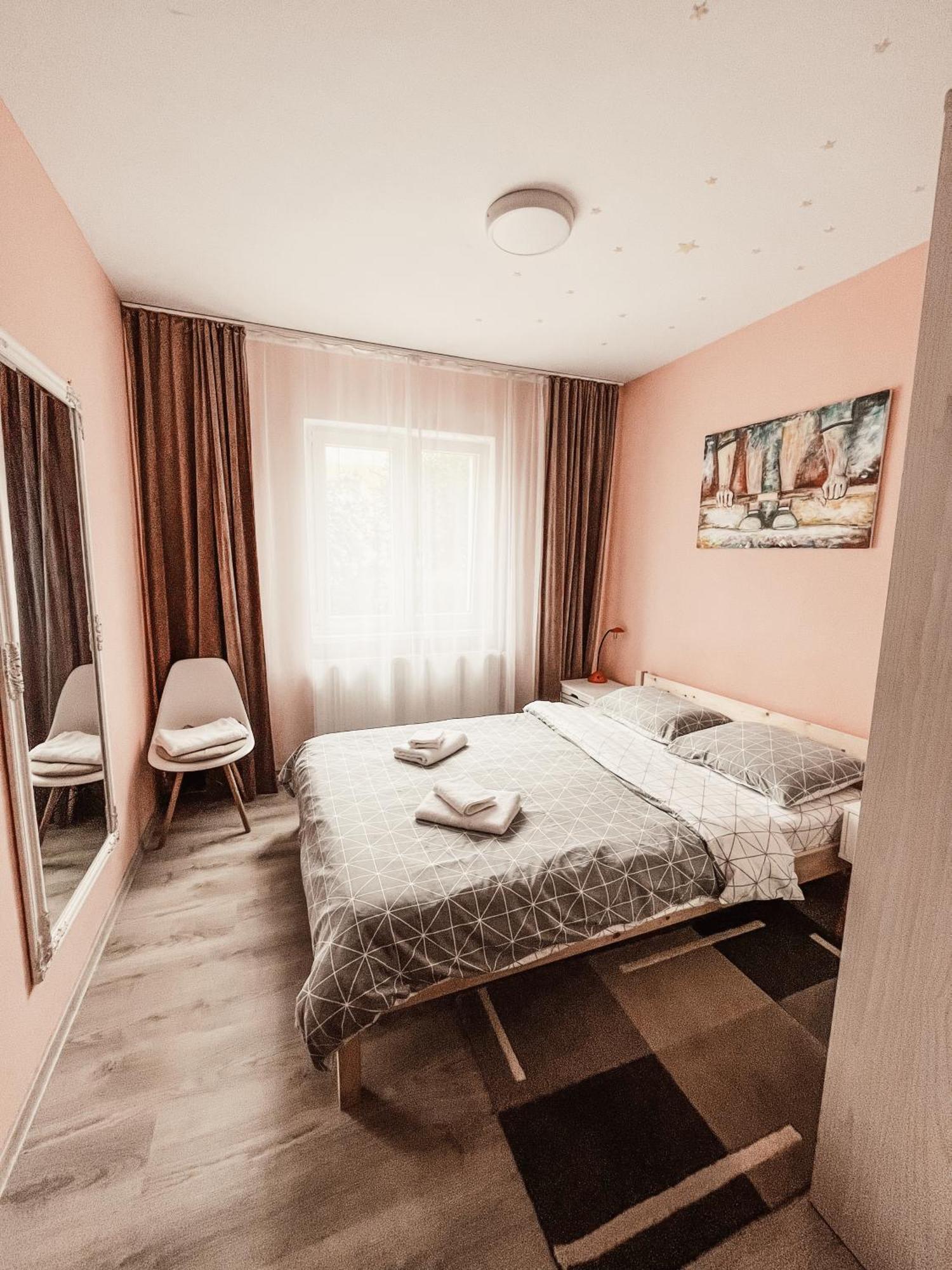 Apartament One Divine - Zărneşti Eksteriør billede