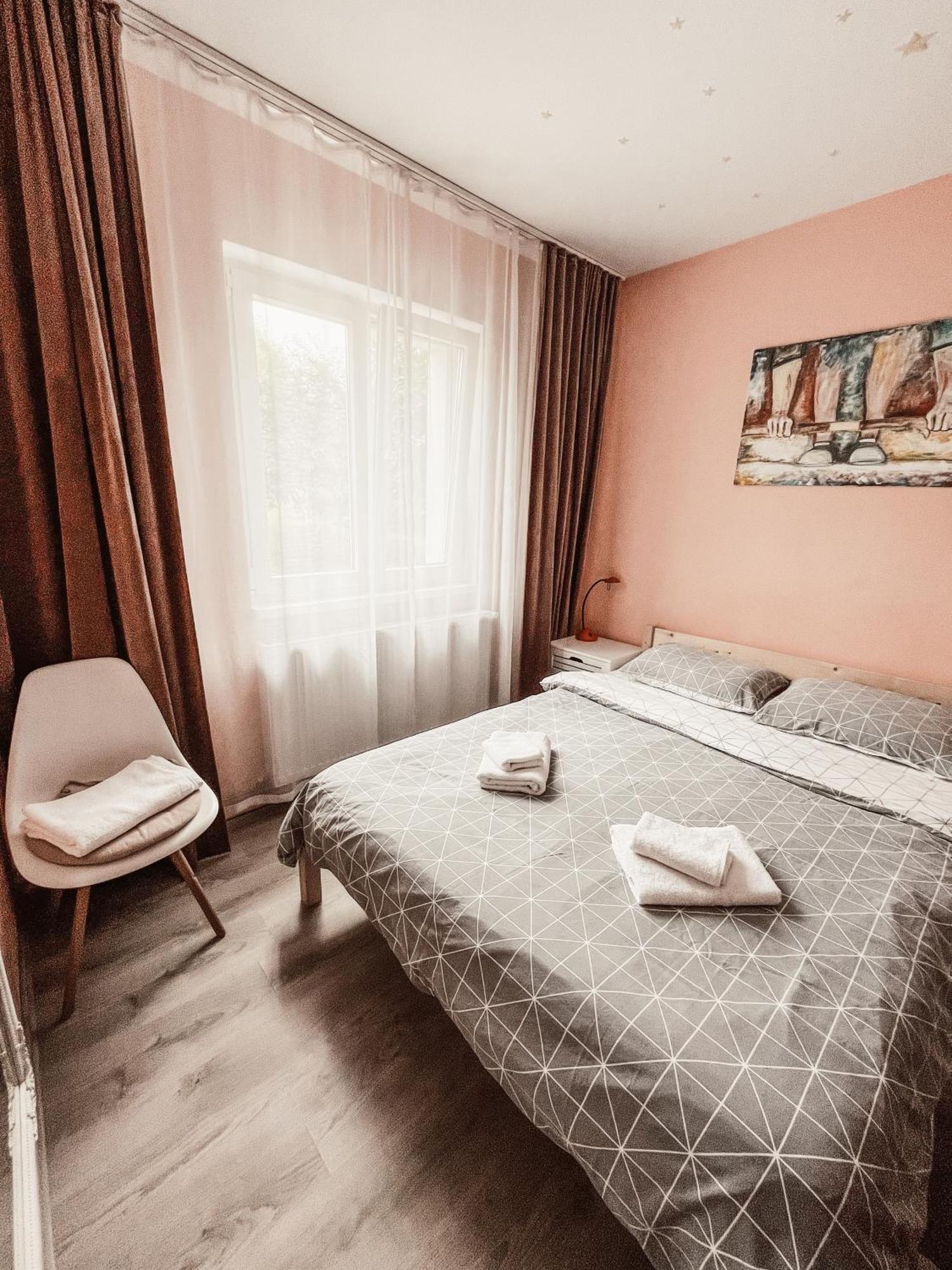 Apartament One Divine - Zărneşti Eksteriør billede