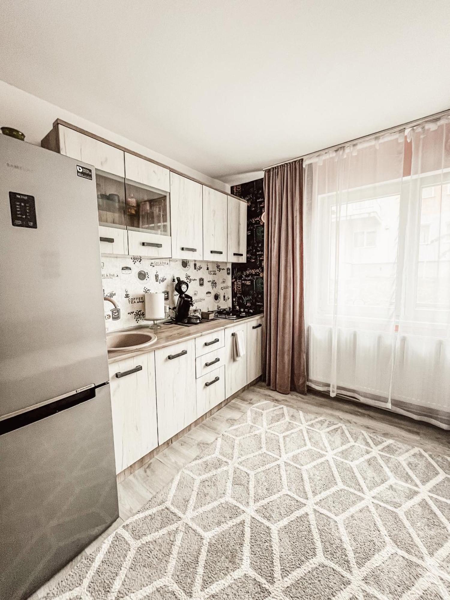 Apartament One Divine - Zărneşti Eksteriør billede